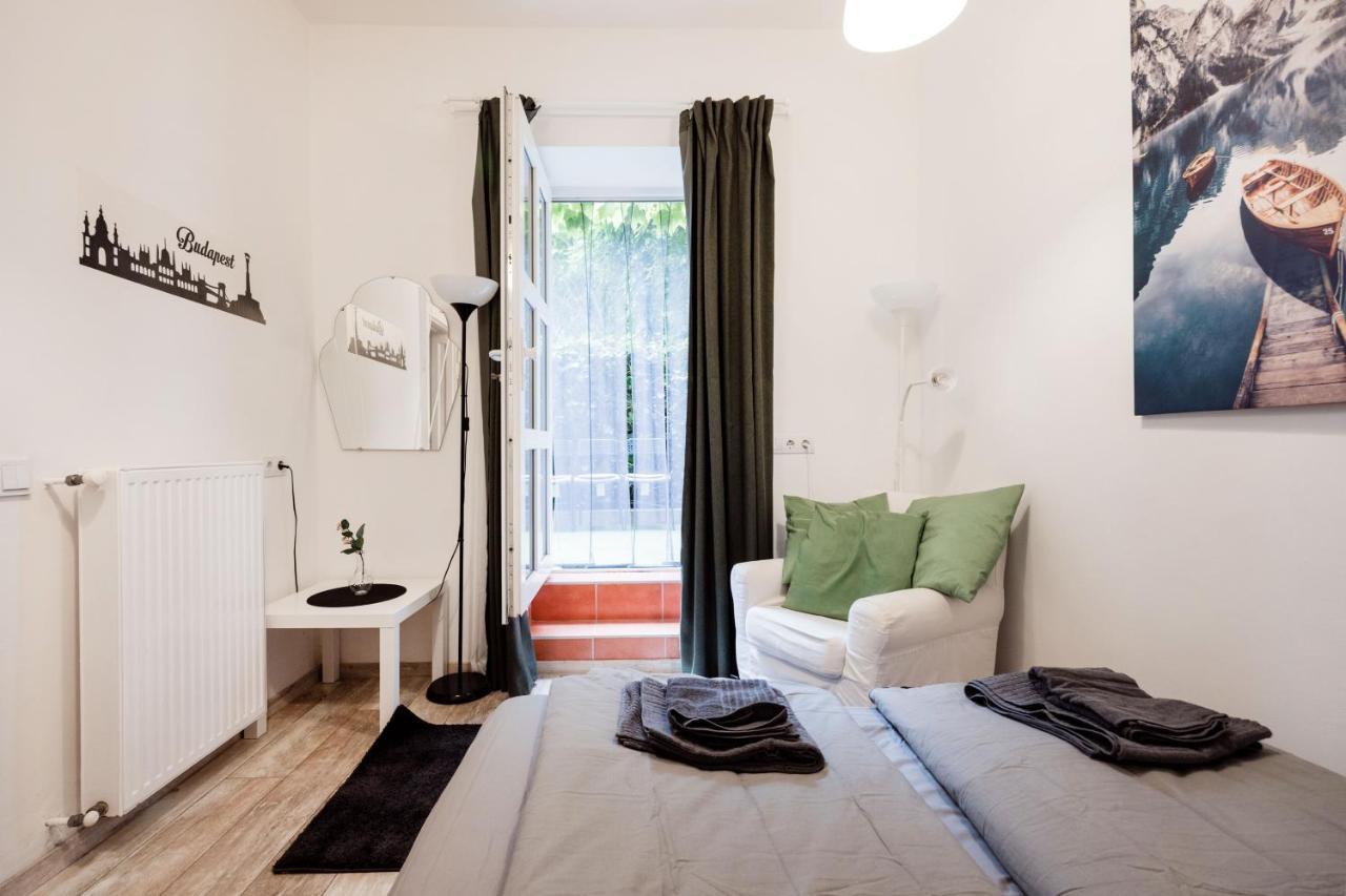 Lavender Apartment Budapest Esterno foto